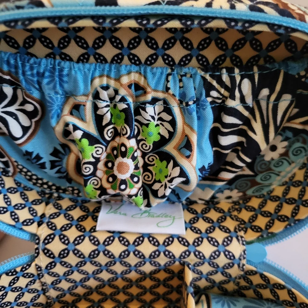 Vera Bradley Travel Jewelry Case - Picture 5 of 5